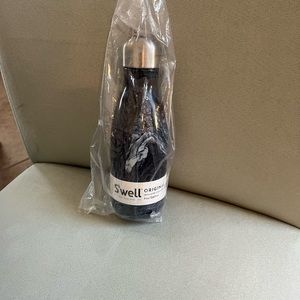 9 ounce stainless steel water Swell bottle